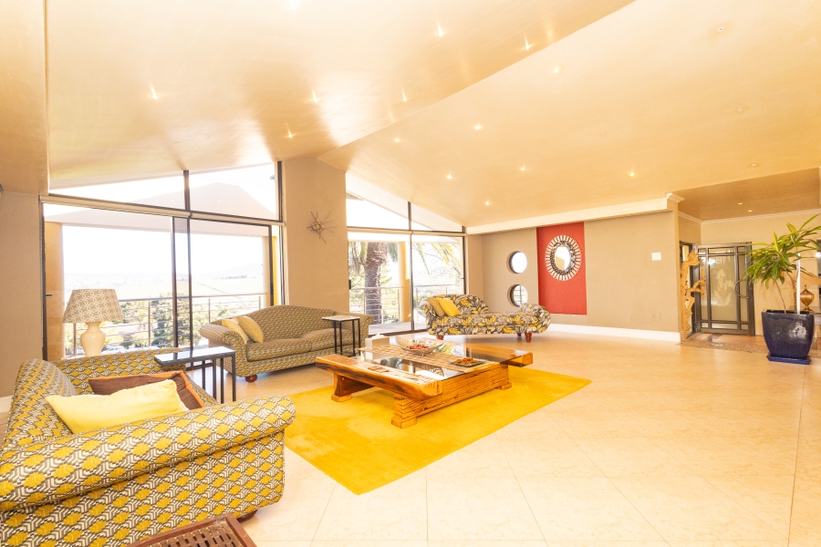 4 Bedroom Property for Sale in Kenridge Heights Western Cape
